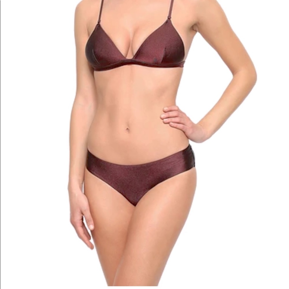 Metallic triangle bikini top & Low-rise bottom.New